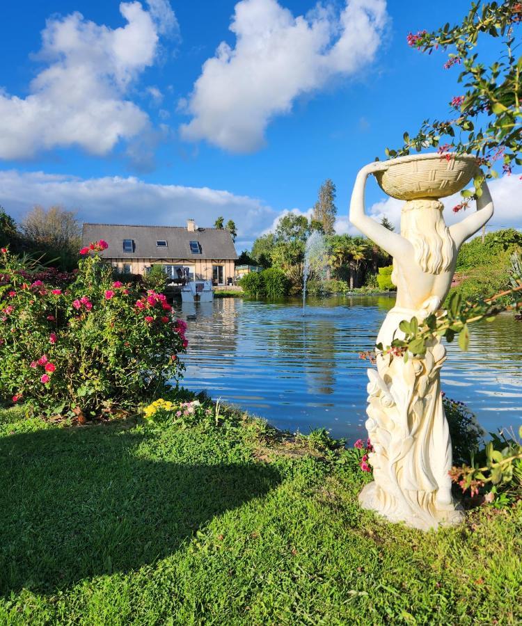 Domaine Du D-Day Bed and Breakfast Saint-Come-du-Mont Εξωτερικό φωτογραφία